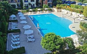 Lily Beach - Apartment 408A
